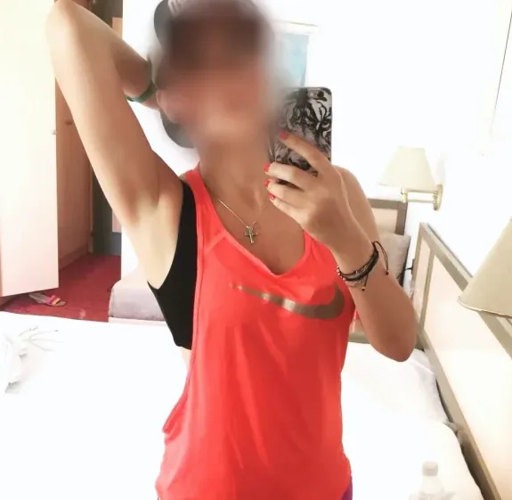 Alena, 28