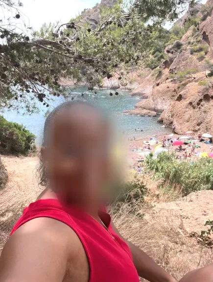 Anja, 33
