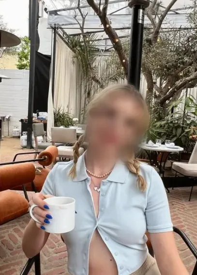 Anja, 27