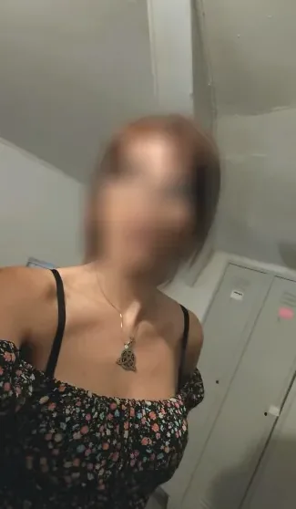 Annika, 40