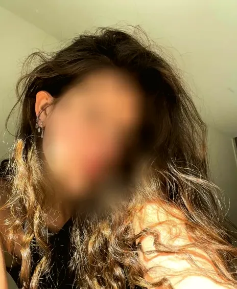 Celina, 19