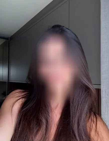 Celina, 37