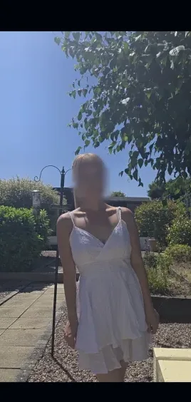 Charlotte, 31