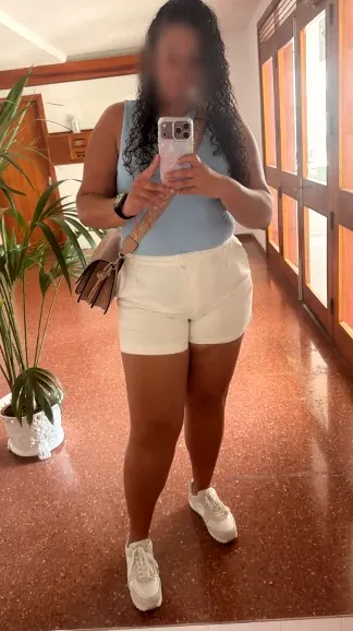 Gizem, 33