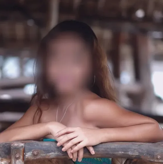 Jasmin, 35