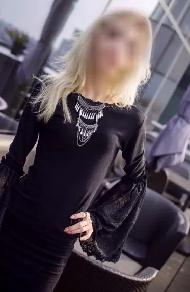 Johanna, 25