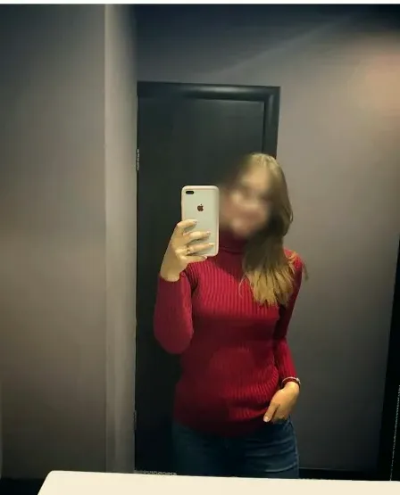 Juliane, 32