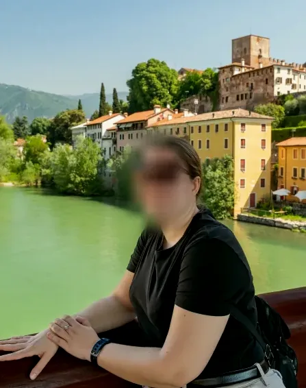 Luisa, 28