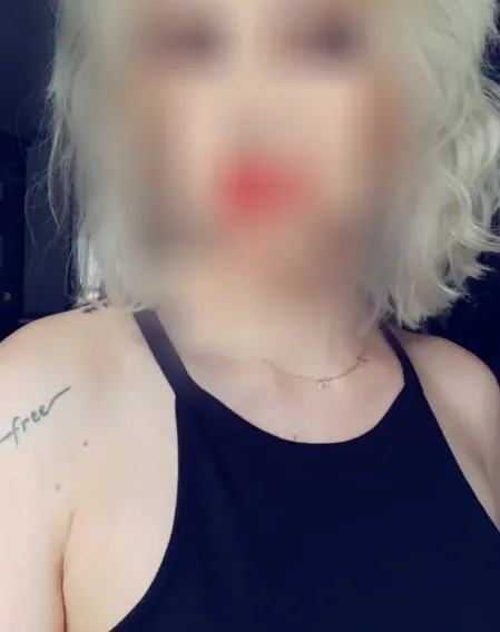 Marie, 37