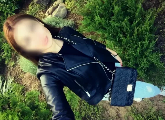 Nadine, 31