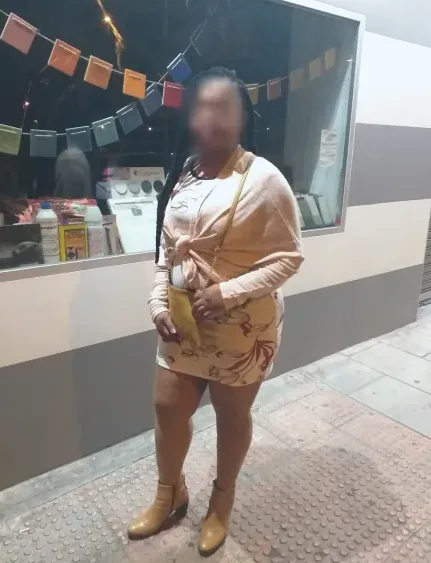 Nisa, 25