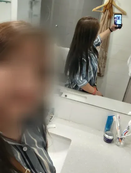 Sophie, 31